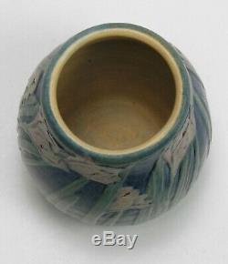 Newcomb College Pottery 1918 AFS narcissus vase Arts & Crafts matte blue green