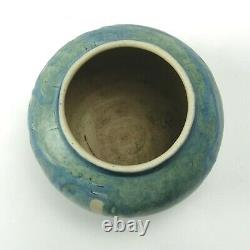 Newcomb College Pottery 1933 moon oak & moss vase Arts & Crafts matte blue green