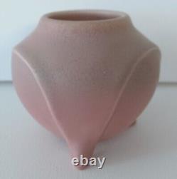 Nice Rookwood Matte Arts & Crafts Vase, Circa 1919, in Excellent Condition