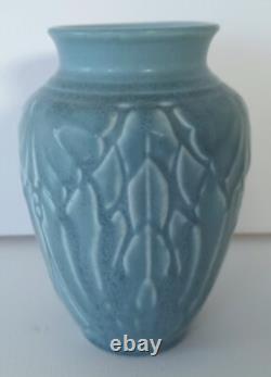 Nice Rookwood Matte Arts & Crafts Vase, Circa 1939, in Excellent Condition
