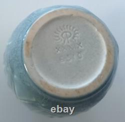 Nice Rookwood Matte Arts & Crafts Vase, Circa 1939, in Excellent Condition