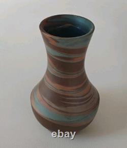 Niloak Arts & Crafts Mission Swirl Art Pottery 6 Vase
