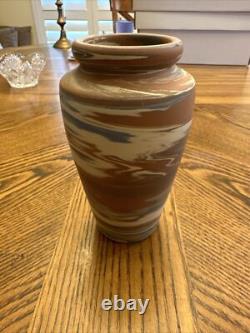 Niloak Mission Swirl Pottery Vase Arts & Crafts Era 6.25 H X 3.5 W Paper Label