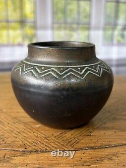 Norse 1903-13 Vintage Art Pottery Geometric Design Bronze Ware Ceramic Vase 44