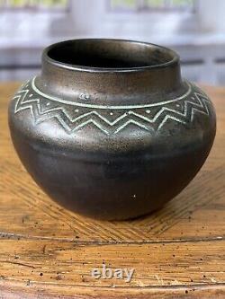 Norse 1903-13 Vintage Art Pottery Geometric Design Bronze Ware Ceramic Vase 44