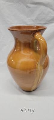 North Carolina pottery 2 handle handle tan 10.75 inch Vintage Amphora # 5693