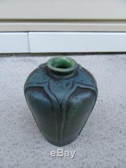 OZARK POTTERY ORGANIC MATTE GREEN GLAZE Squat Vase Arts And Crafts Era
