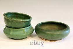 Old Pottery Matt Green Arts & Crafts Antique Hand Turned Low Vase Bowl