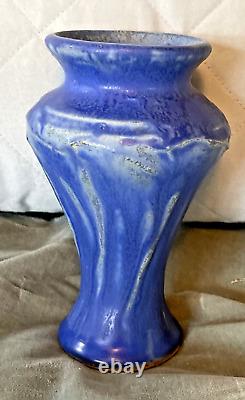 Pewabic Pottery Arts & Crafts 2002 Matte Blue Leaf Classic Vase 6