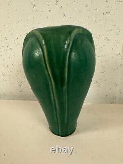 Pewabic Pottery Detroit 2004 Arts & Crafts Style Matte Green Vase