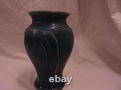 Pewabic Pottery Matte Teal Green Glaze Vase Signed WU Arts&Crafts Modern 8 1/2