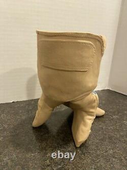 Pop Art MCM MICHAEL HARVEY Craft Sculptured Garden Glove Ceramic Vase
