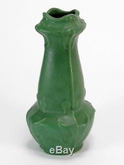 Radford Pottery Radura 9.25 matte green Art Nouveau Arts & Crafts vase