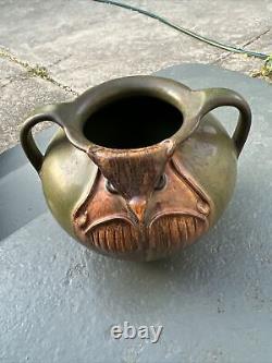 Rare Ephraim Pottery Ken Nichols Matte Green Owl Vase Arts Crafts