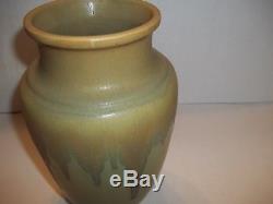 Rare Vintage Roseville Arts & Crafts Pottery Matte CARNELIAN Vase Green Antique