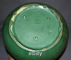 Rare Weller Arts & Crafts Matte Green Art Pottery Jardiniere