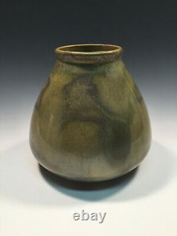 Red Wing Nokomis Arts and Crafts Vase Great Glaze! 1920s