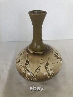 Richard Hieb Stoneware Thrown Art Pottery Glazed Vase