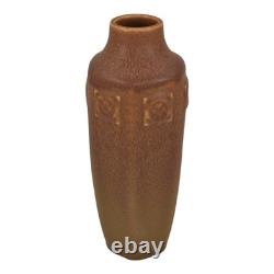 Rookwood 1911 Vintage Arts And Crafts Pottery Matte Brown Ceramic Vase 1812