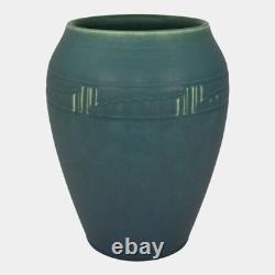 Rookwood 1912 Vintage Arts And Crafts Pottery Blue Ceramic Vase 942