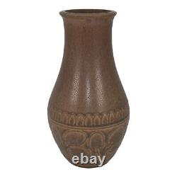 Rookwood 1926 Vintage Arts And Crafts Pottery Brown Ceramic Flower Vase 2896