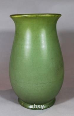 Rookwood Arts&Crafts Striated Satin Glaze Green 9.75 Model 2782 Vase Dated 1926
