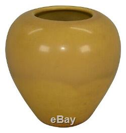 Rookwood Pottery 1921 Arts And Crafts Mottled Yellow Vase 1120