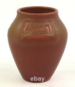 Rookwood Pottery Arts And Crafts Vase 1906 Shape Number 915e