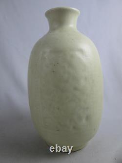 Rookwood Pottery Matte Cream Flower Vase 6376 Arts & Crafts 1933
