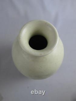 Rookwood Pottery Matte Cream Flower Vase 6376 Arts & Crafts 1933