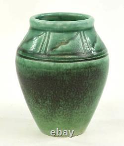 Rookwood Pottery Matte Green Z-line Arts And Crafts Vase Munson 1901