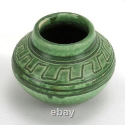 Rookwood Pottery Ruben Menzel carved matte green Z series vase Arts & Crafts'01