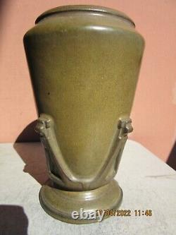 Rookwood Production Ombroso Brown 8 1/4 Arts & Crafts Vase 1912