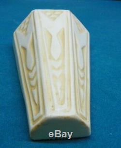 Roseville Antique Old Ivory Ceramic design Wall Pocket Arts & Crafts 10