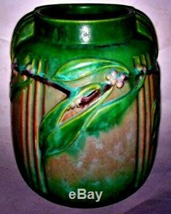 Roseville Art Pottery Laurel Green satin matt arts crafts MINT Vase 672-8