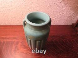 Roseville Arts & Crafts Pottery Zanesville, Ohio, Turquoise Matte Vase ca. 1915