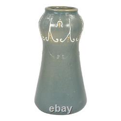 Roseville Aztec 1905 Vintage Arts And Crafts Pottery Blue Gray Ceramic Vase 24