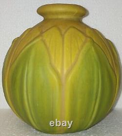 Roseville Early Velmoss 125-6 The Absolute Best! Arts & Crafts Mission Pottery