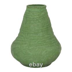 Roseville Egypto 1905 Antique Arts and Crafts Pottery Matte Green Vase E21-6