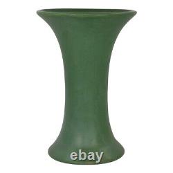 Roseville Matte Green 1907 Vintage Arts And Crafts Ceramic Flaring Rim Vase 5-9