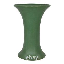Roseville Matte Green 1907 Vintage Arts And Crafts Ceramic Flaring Rim Vase 5-9