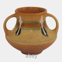 Roseville Montacello Tan 1931 Vintage Arts And Crafts Pottery Ceramic Vase 555-4