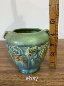 Roseville Pottery Baneda 1932 Green Arts and Crafts Vase 587-4 Inch MINT