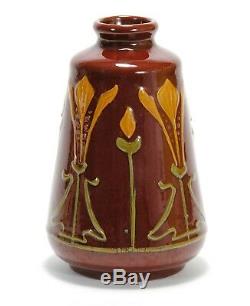 Roseville Pottery Crocus 7 Art Nouveau floral slip arts & crafts rust red