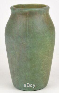 Roseville Pottery Early Carnelian 8 Vase Arts And Crafts