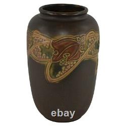 Roseville Pottery Rosecraft Vintage 1925 Brown Arts and Crafts Vase