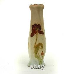 Roseville Pottery Rozane Woodland 10.5 twisted incised tulip vase arts & crafts
