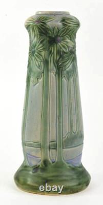 Roseville Pottery Vista 15 Arts & Crafts Vase, Shape 120-15