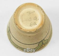 SEG Saturday Evening Girl's Paul Revere Pottery tulip band egg cup arts & crafts