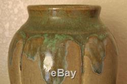 Stunning Vintage Zanesville Stoneware Arts & Crafts #795 Pottery Vase Verdantone